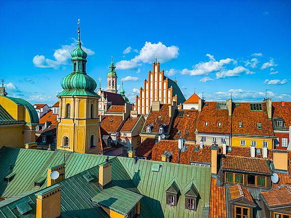 New Images > Above the rooftops of Warsaw The capital of Poland seen from above