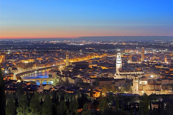 New Images > Verona: the city of lovers 