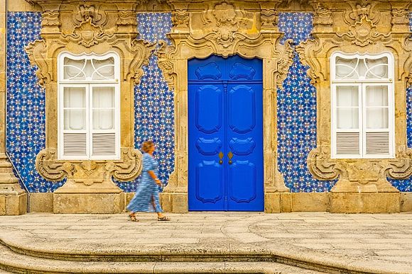 New Images > Exploring the beauty of Portugal A journey to the land of Azulejos with the latest photos by Manfred Bortoli